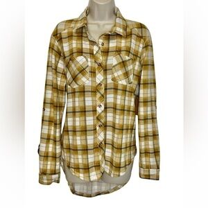 EDEN & OLIVIA Soft Plaid Button Up Shirt Top Roll Tab Sleeves M Pockets